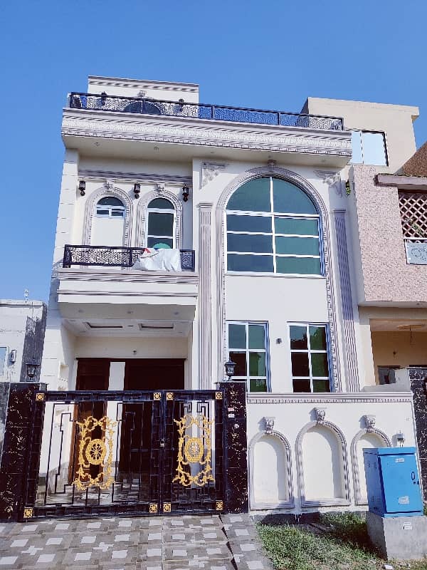 3 Marla House Sale B Block House No 440 Phase-2 LDA Approved Area A+ Material Use, Good Location House, Socaity New Lahore City. 2