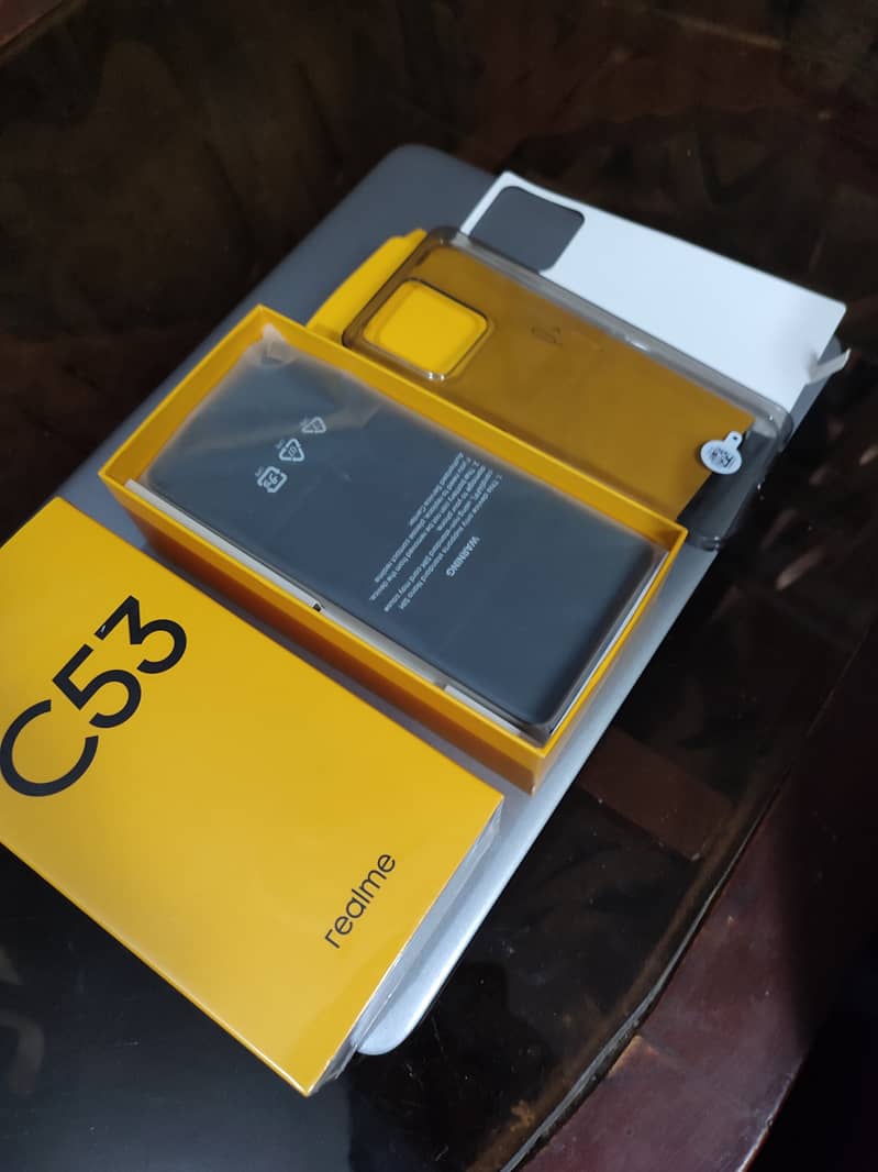 Realme C53 6/128 GB Golden brand new Model for sale 5