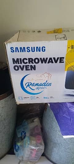 Samsung microwave oven like a new 0