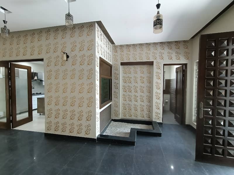 1 Kanal Corner In Johar Town Near LDA Office For Sale 5