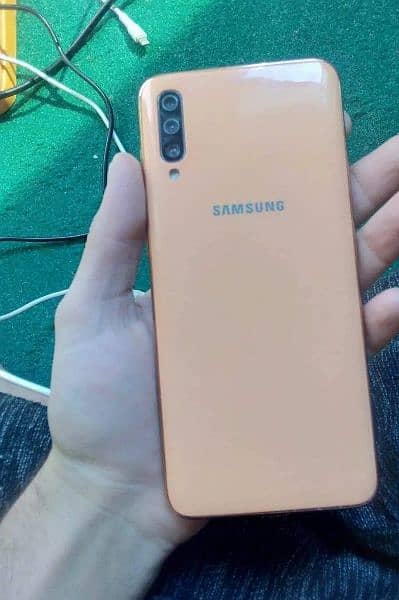 SamsungGalaxy A70 Urgent Sale 1