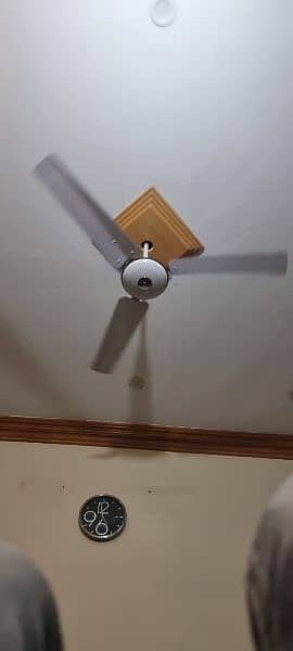 Wahid ceiling fans new condition 4