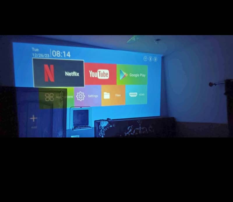 Andriod Projector TV 8
