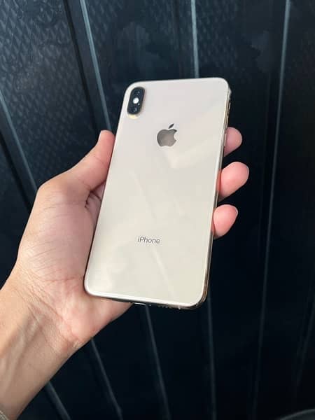 iPhone xs max 64gb PTA approved 0