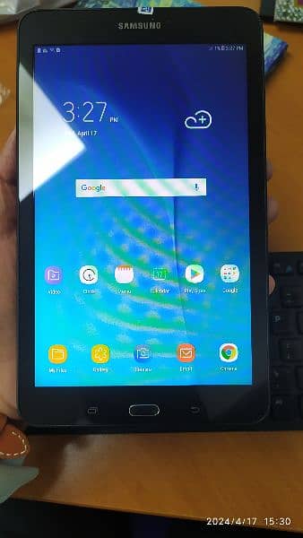 Samsung Galaxy Tab E 0