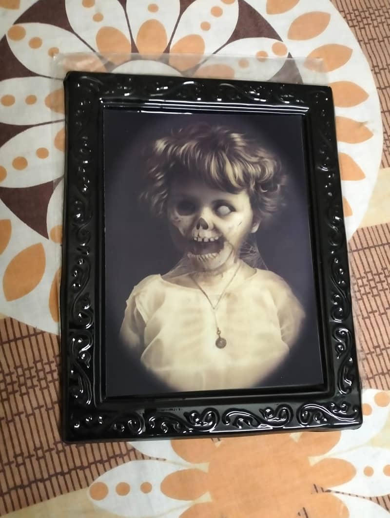 3d Horror Scary Ghost Face Changing change Wall Photo Frame Halloween 8