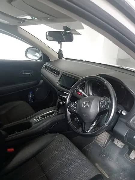 Honda HR-V 2015 Model 8