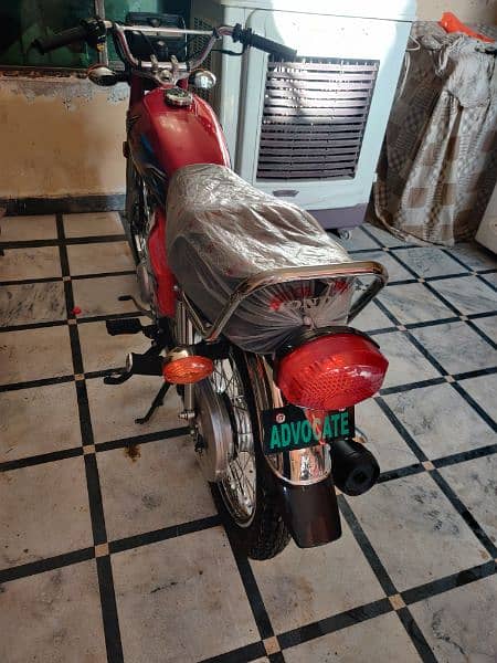 Honda 125 Red  APL New Condition 5