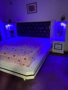 Elegant Bed Set
