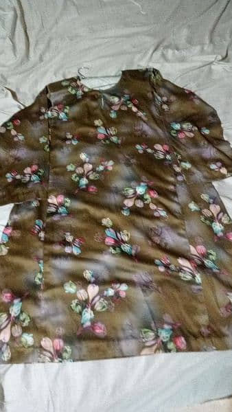 2 piece dress in like new condition 2