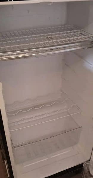 Pel Glass door inverter Refrigerator 1