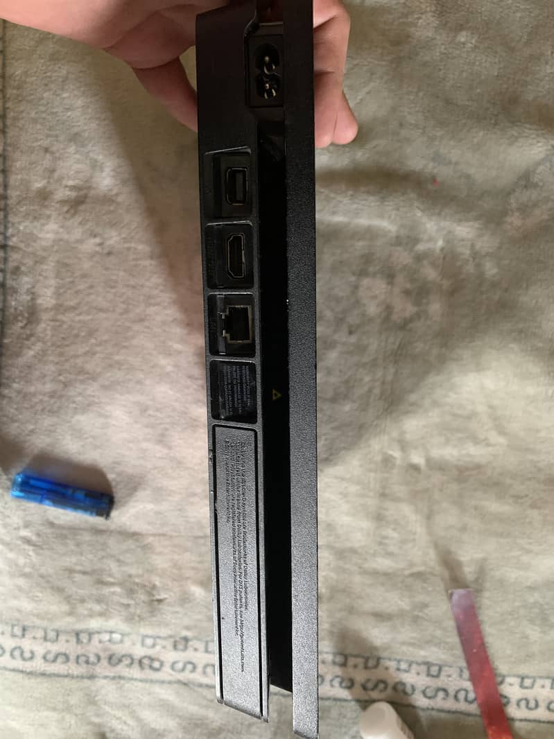 Ps4 play station slim 500 gb perfect working 5