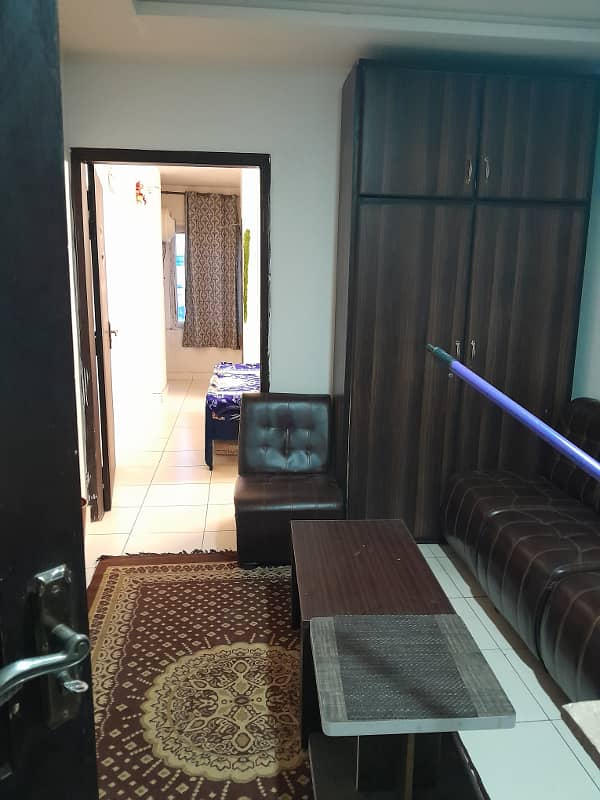 E11 daily basis furnished flat available for rent 4