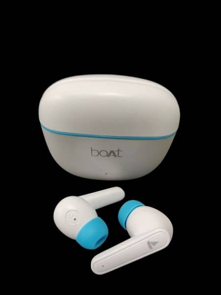 boAt Airdopes 115 True Wireless Earbuds - Bluetooth 5.0, 3