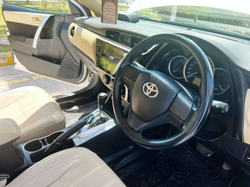 Toyota GLI Automatic 2020 15