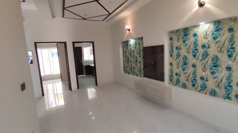 5 Marla upper floor Available for rent in dream avenue Lahore 0