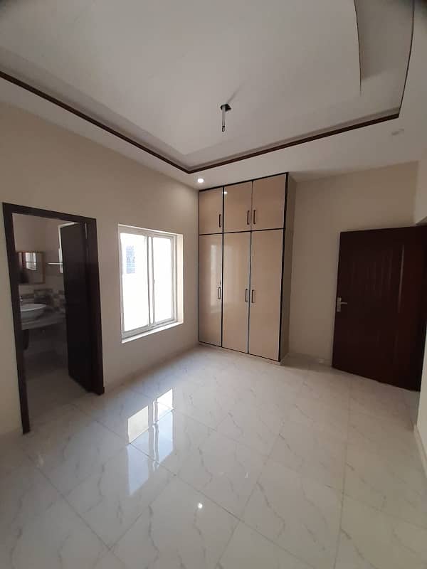 5 Marla upper floor Available for rent in dream avenue Lahore 1