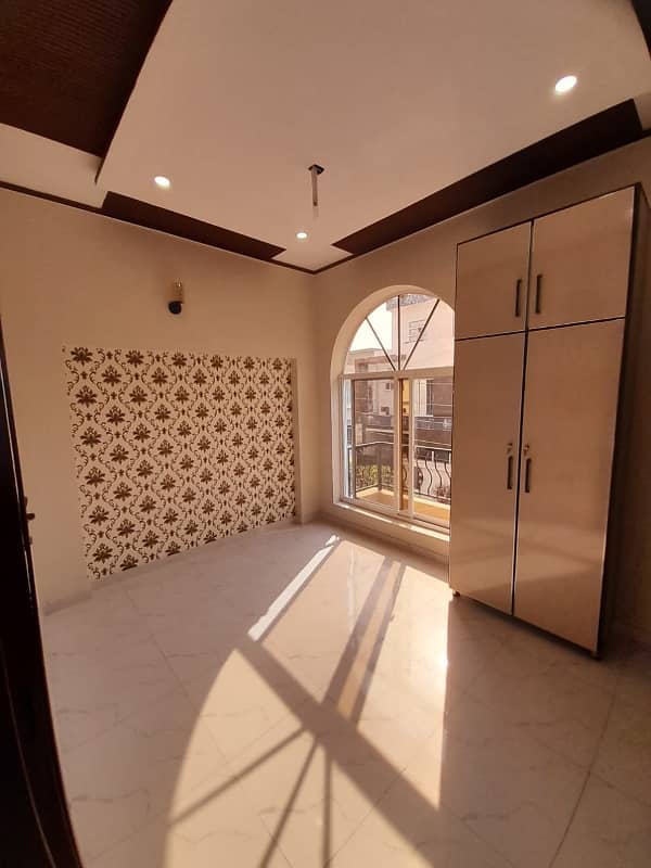 4 marla house available for rent in dream avenue Lahore 5