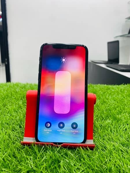 iPhone 11 Pro 256gb PTA Approved 1