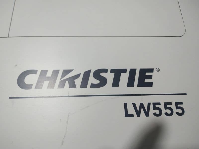 christie 3 lcd projector 2