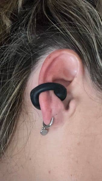 on ear wireless earbuds 2
