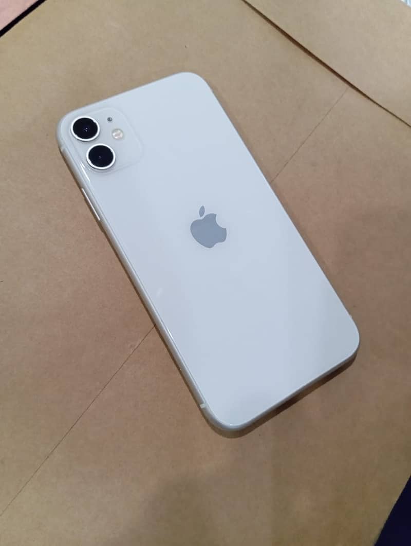 iPhone 11 - 64 GB - PTA Approved 0