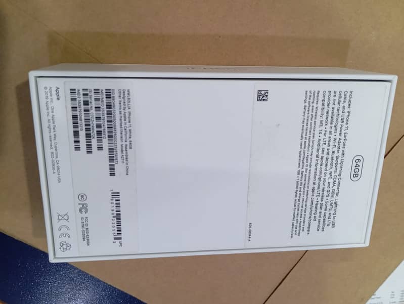 iPhone 11 - 64 GB - PTA Approved 6