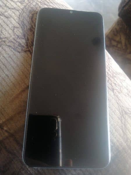 Vivo Y21A with box and charger 2