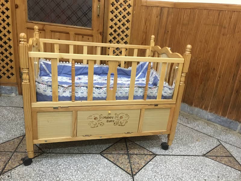 Baby cot available for sale 0