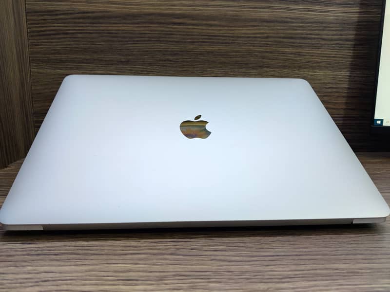 Apple MacBook Air M1 2020 8GB Ram 256GB Storage Sonoma 14.3 5