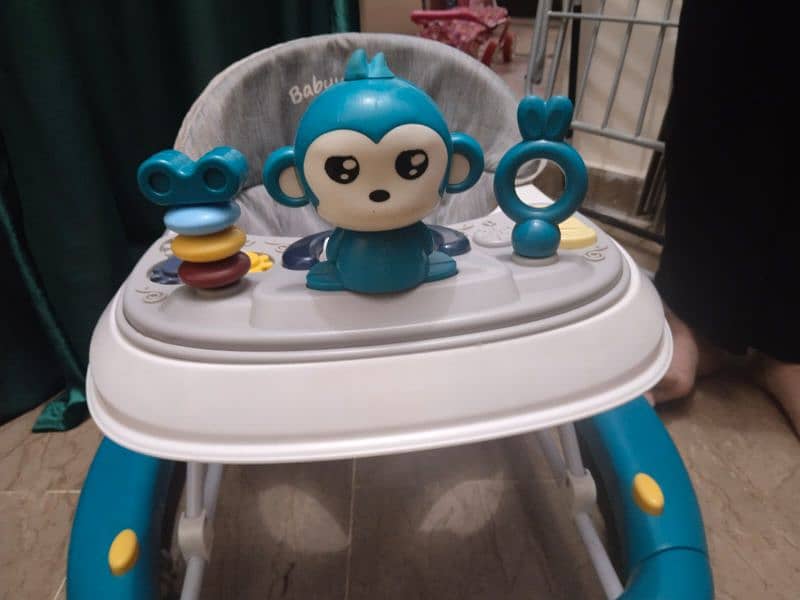 brand new condition baby walker 6