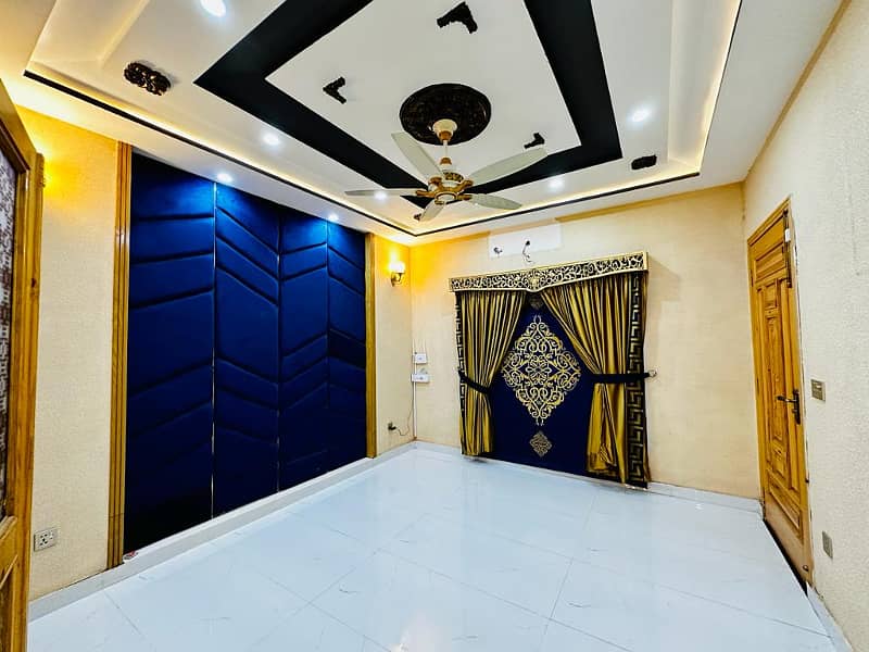 8 Marla House For Sale In Usman Block Bahria Town Lahore 5