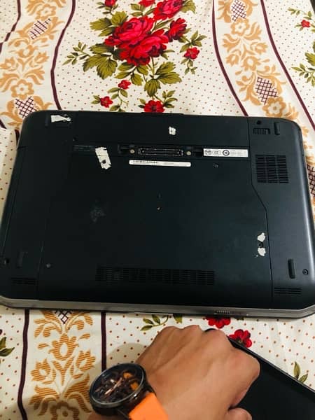 4 ram 180gb SSD hard full fast laptop all good serious person msg kary 4