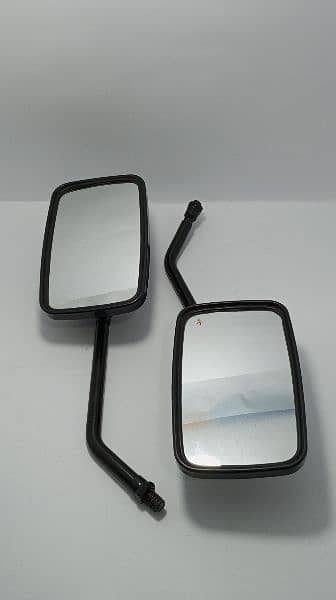 (1) Shinny Windshield (2) Universal Side Mirrors (3) Piaggio Tank Cap 5