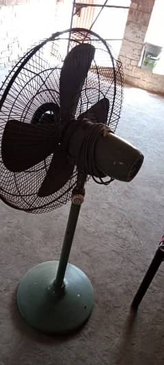 air cooler good condition 11000.       padestal fan gfc.      6000 0