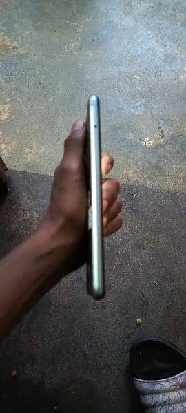 used to phone 10.10 condition ha finger nhi lagthi 03430523491 4