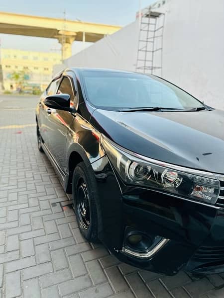 Toyota corrola , GLI automatic 2014 model 2015 registered 1