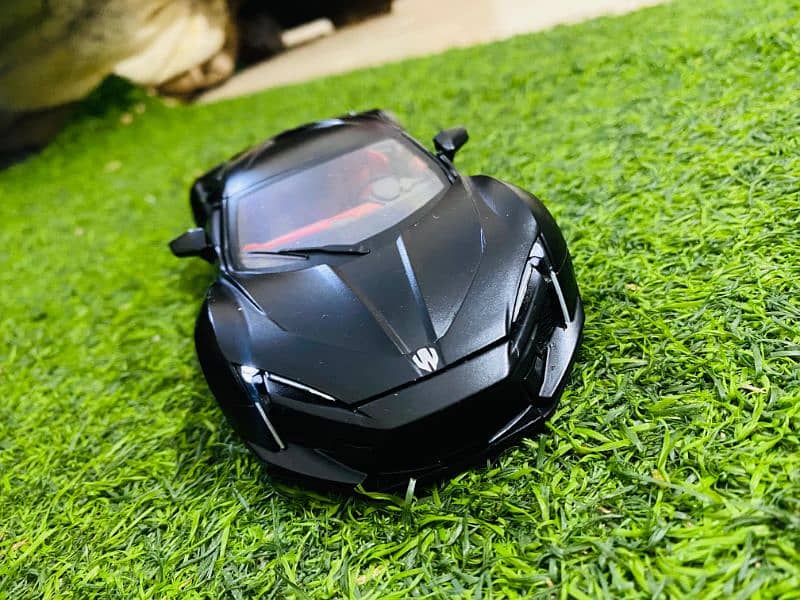 6 Small 1 Big Size Diecast metal Cars For Sale Best For Home Decor 2