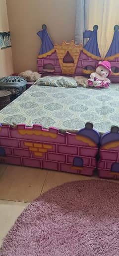 girls bed set (urgent sale!)