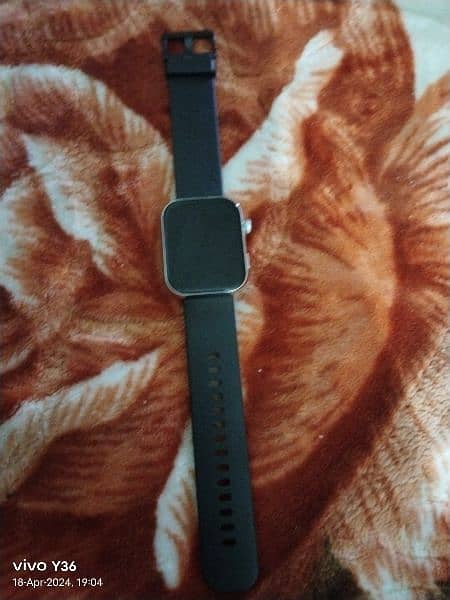 Smart watch Ronin RO9 MODEL WARRANTY BACK is 10 mouth baki call kar la 0