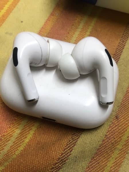 Apple airpods pro 1