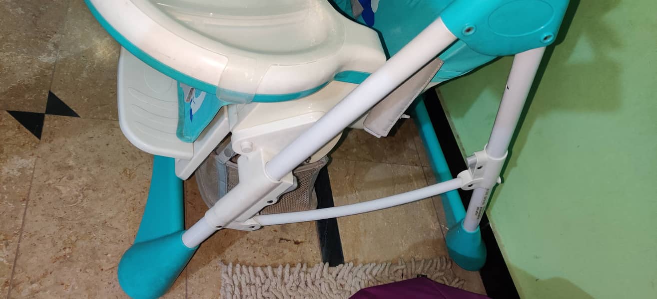 Kids Dining Chair urgent for sale 4