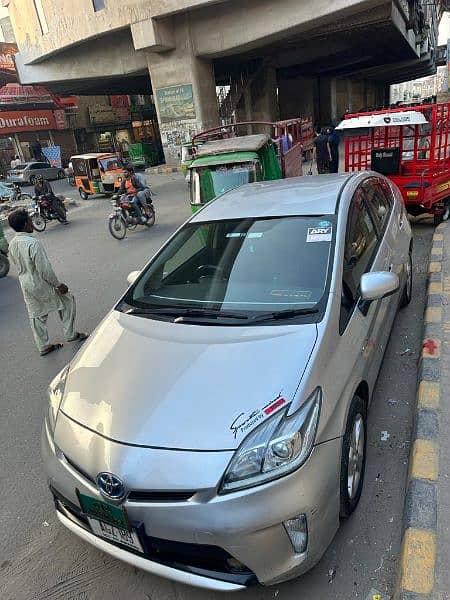 Toyta prius 2014 Totally genuine No work required just buy and drive 6