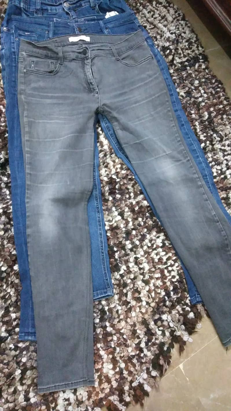 IMPORTED JEANS AVAILABLE IN STOCK CLEARANCE 18