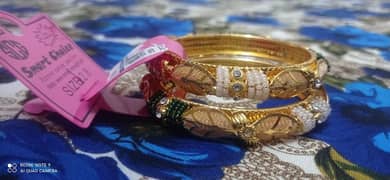 new and unused jewellery items bought from Dubai and Makkah. .