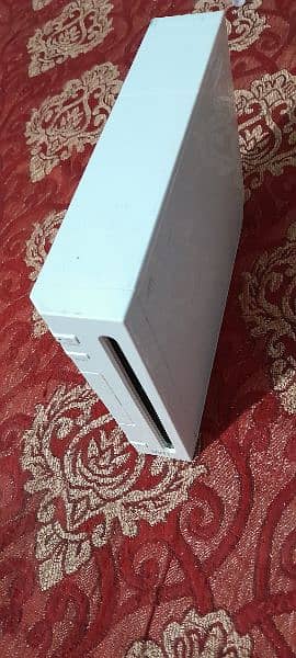 Nintendo Wii Gaming Console with Games 6