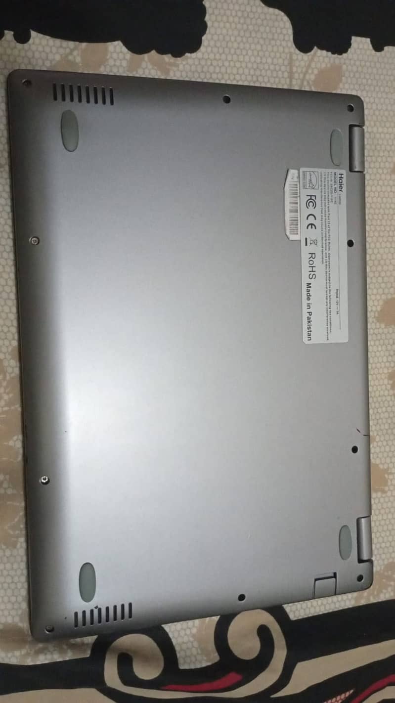 Haier's laptop 8GB/1TB 7
