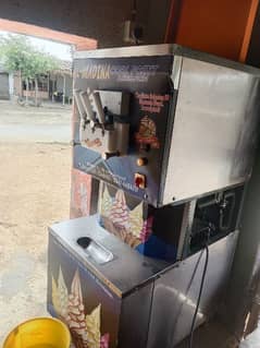 new condition machine only one month used 0