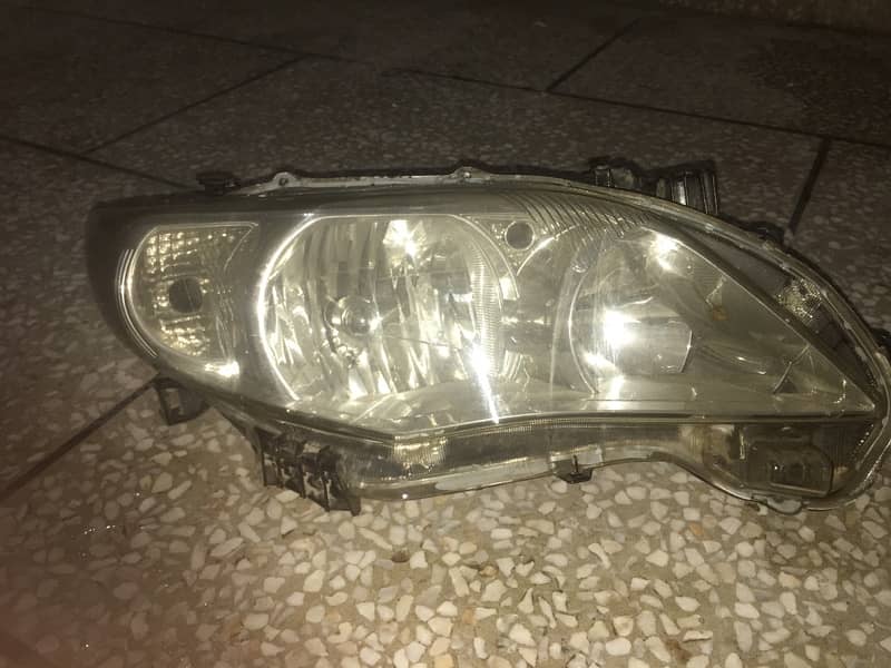 Toyota Corolla2012  front light single 0