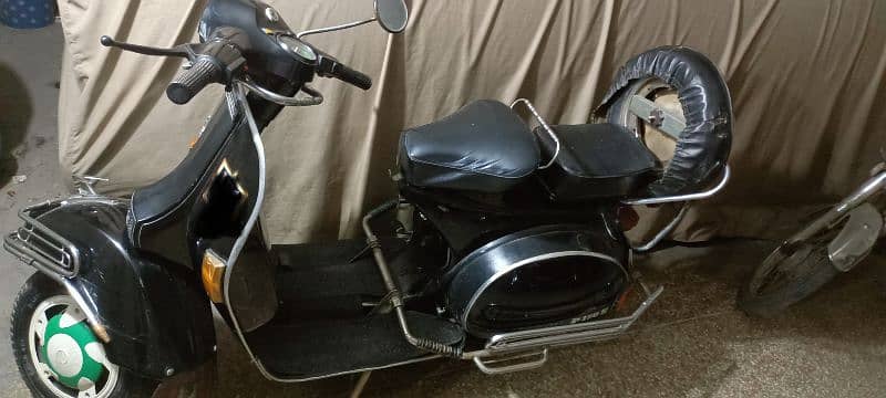 scooter for sale look like New 3